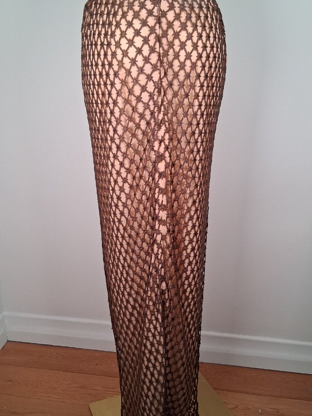 Archival Dolce & Gabbana "Golden Era" Crochet Net Maxi Skirt size IT 44 - US 8 - Picture 6 of 7